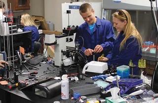 1305 Biomedical Engineering courses abroad | IDP India